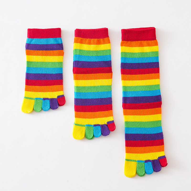 Women's Socks Rainbow Striped  - Toe Sock Split ulasan dan harga