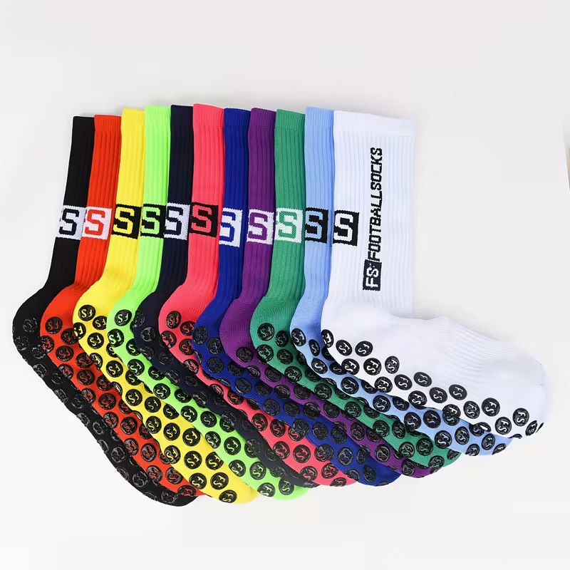 1 Pair Grippy Sports Crew Sock - No Show Sock Women ulasan dan harga